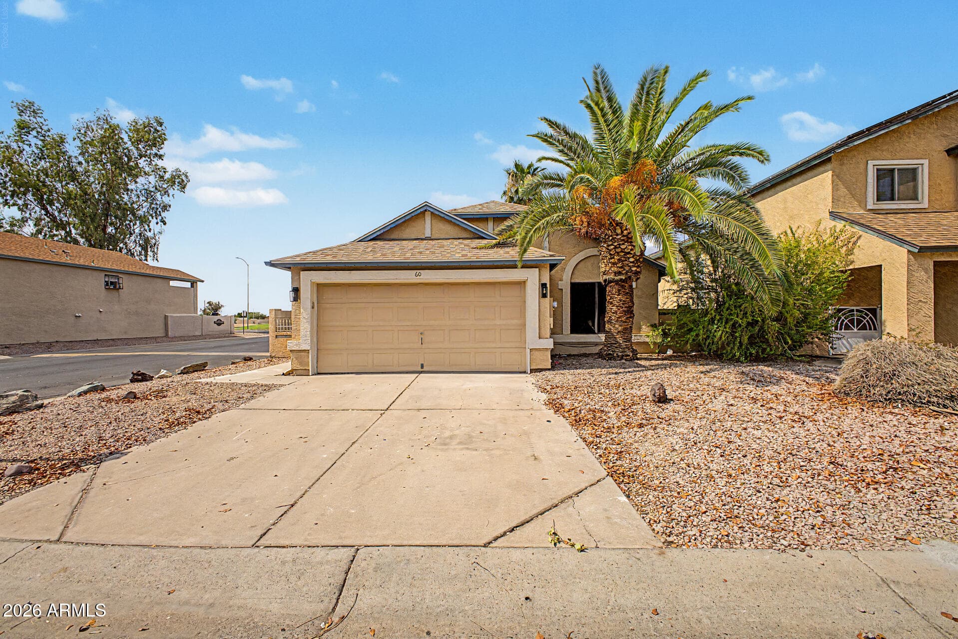 921 VAL VISTA Drive